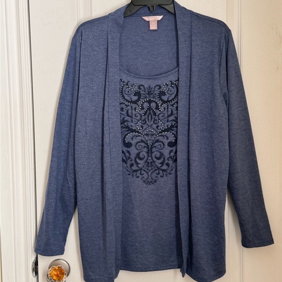 2 in 1 TOP & CARDIGAN. WHITE STAG LONG SLEEVE FLYAWAY TOP/TUNIC. EMBELLISHED NWT - Picture 2 of 15